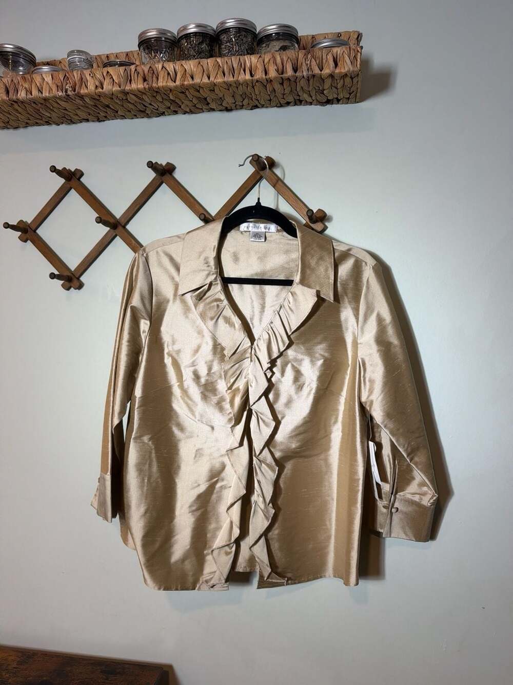 NWT Pursuits, Ltd. Gold 100% Silk Ruffle Front Blouse Size XL